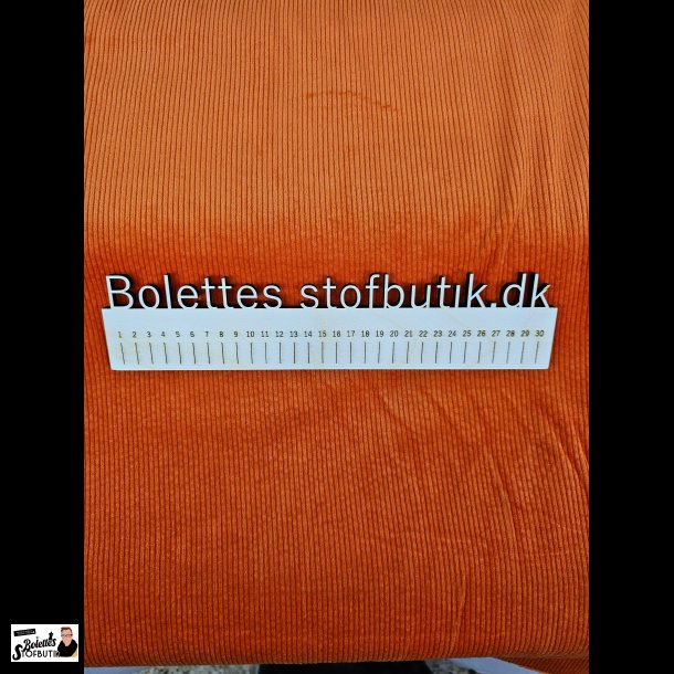 Fljl med strk orange