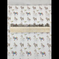 Poplin med regnbuedyr