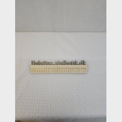 Hvid broderi anglaise med 3 mnstre