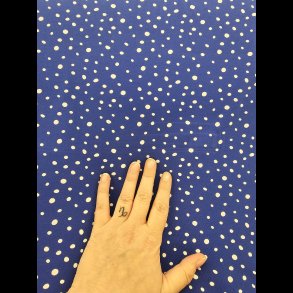 Bl med hvide pletter bomulds jersey