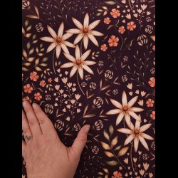 Blomster og grene french terry