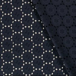 Broderi anglaise flowers